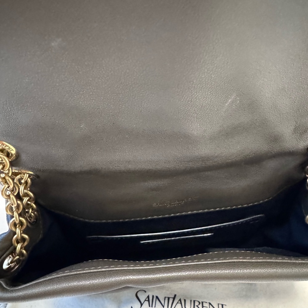 Saint Laurent Quilted Shoulder Bag - Picture 7 of 17